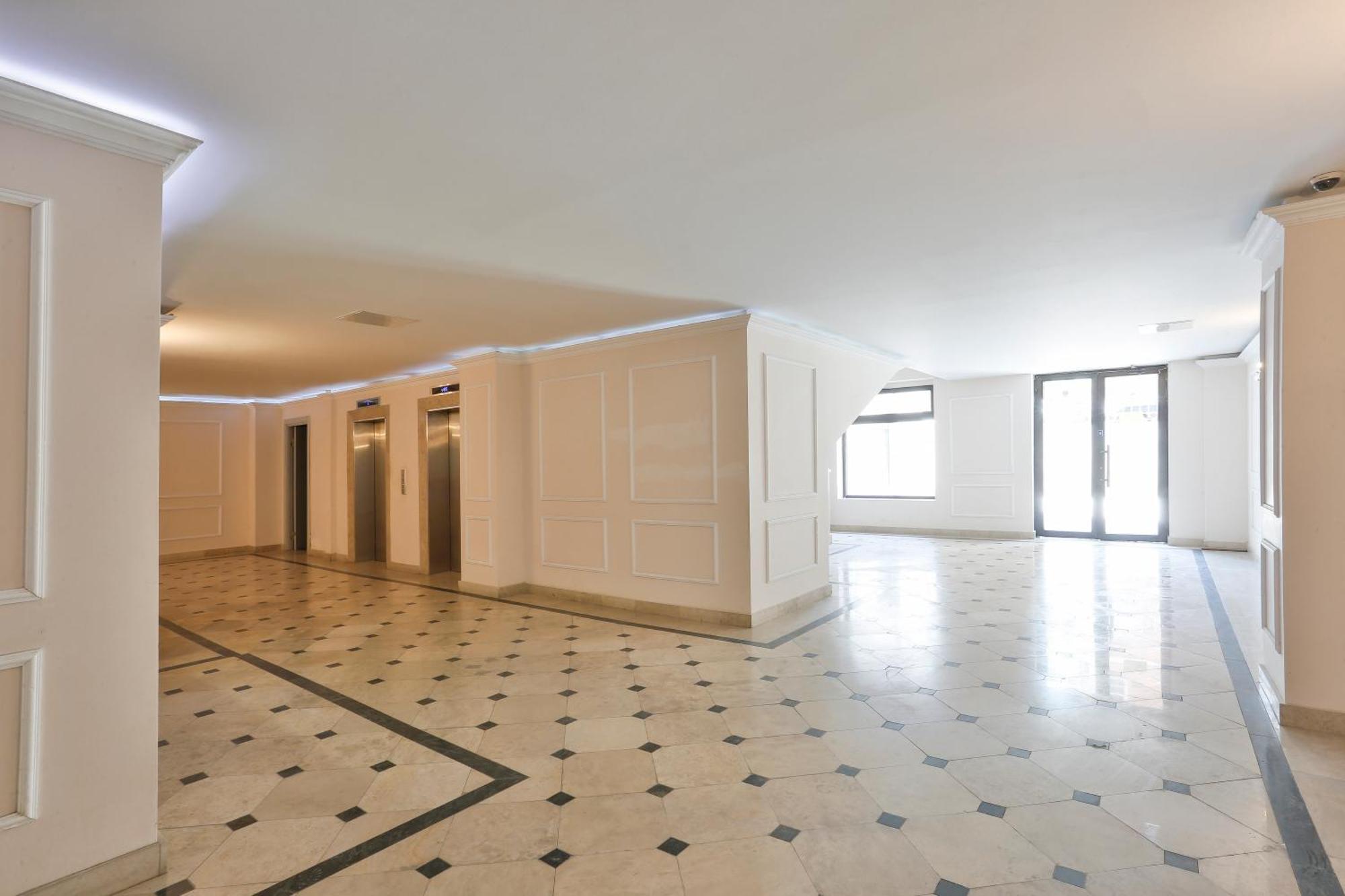 Serviced Apartment On Rustaveli Avenue 9 ティビリシ エクステリア 写真