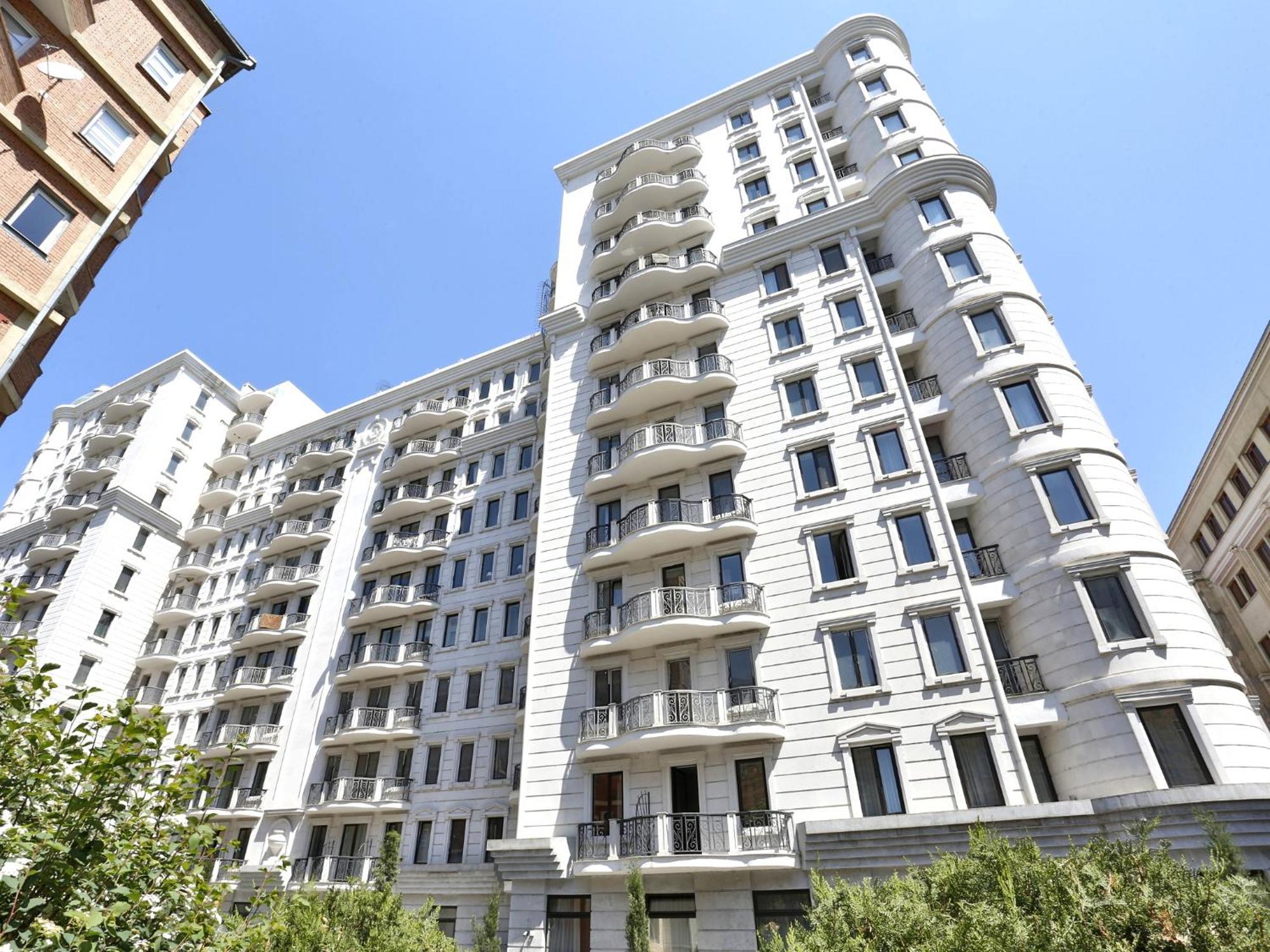 Serviced Apartment On Rustaveli Avenue 9 ティビリシ エクステリア 写真